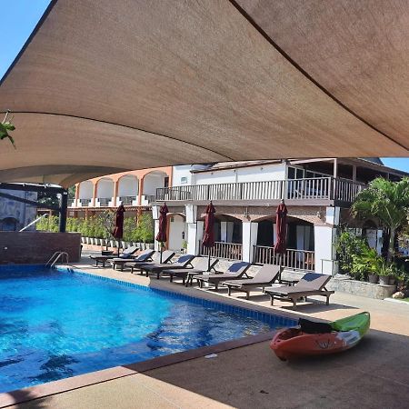Palm Beach Resort Пранбури Экстерьер фото