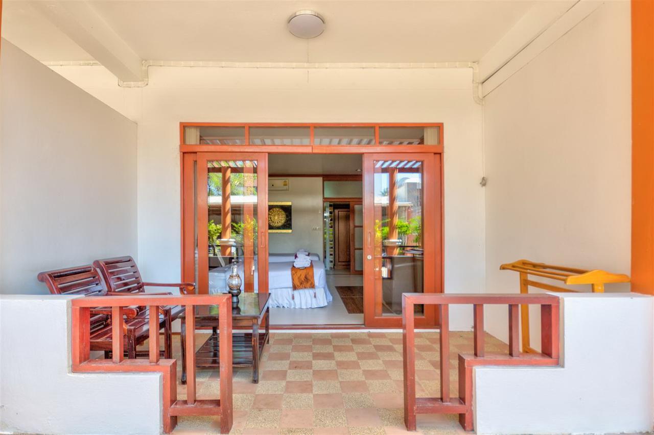 Palm Beach Resort Пранбури Экстерьер фото